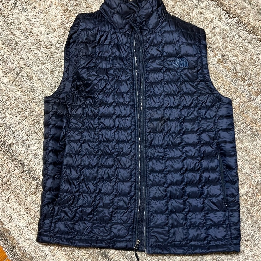 North Face Thermoball Vest sz L